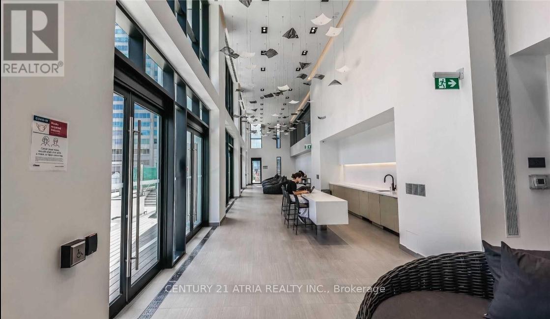 2201 - 1 Yorkville Avenue, Toronto, Ontario  M4W 0B1 - Photo 21 - C13212978