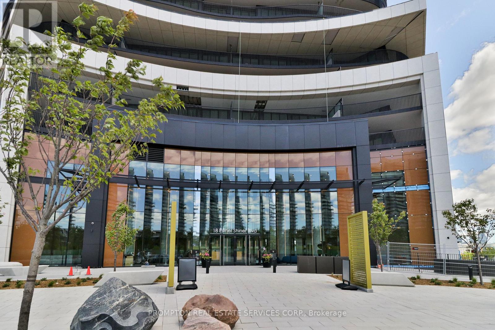 610 - 18 Esther Shiner Boulevard, Toronto, Ontario  M2K 0J7 - Photo 2 - C13213016