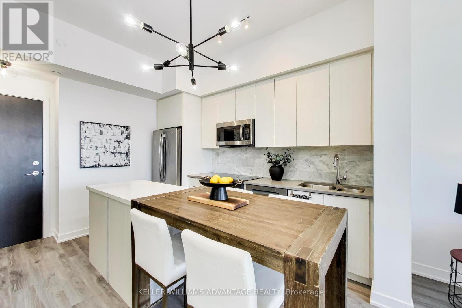 1608 - 50 Bruyeres Mews, Toronto, Ontario  M5V 0A7 - Photo 6 - C13213082