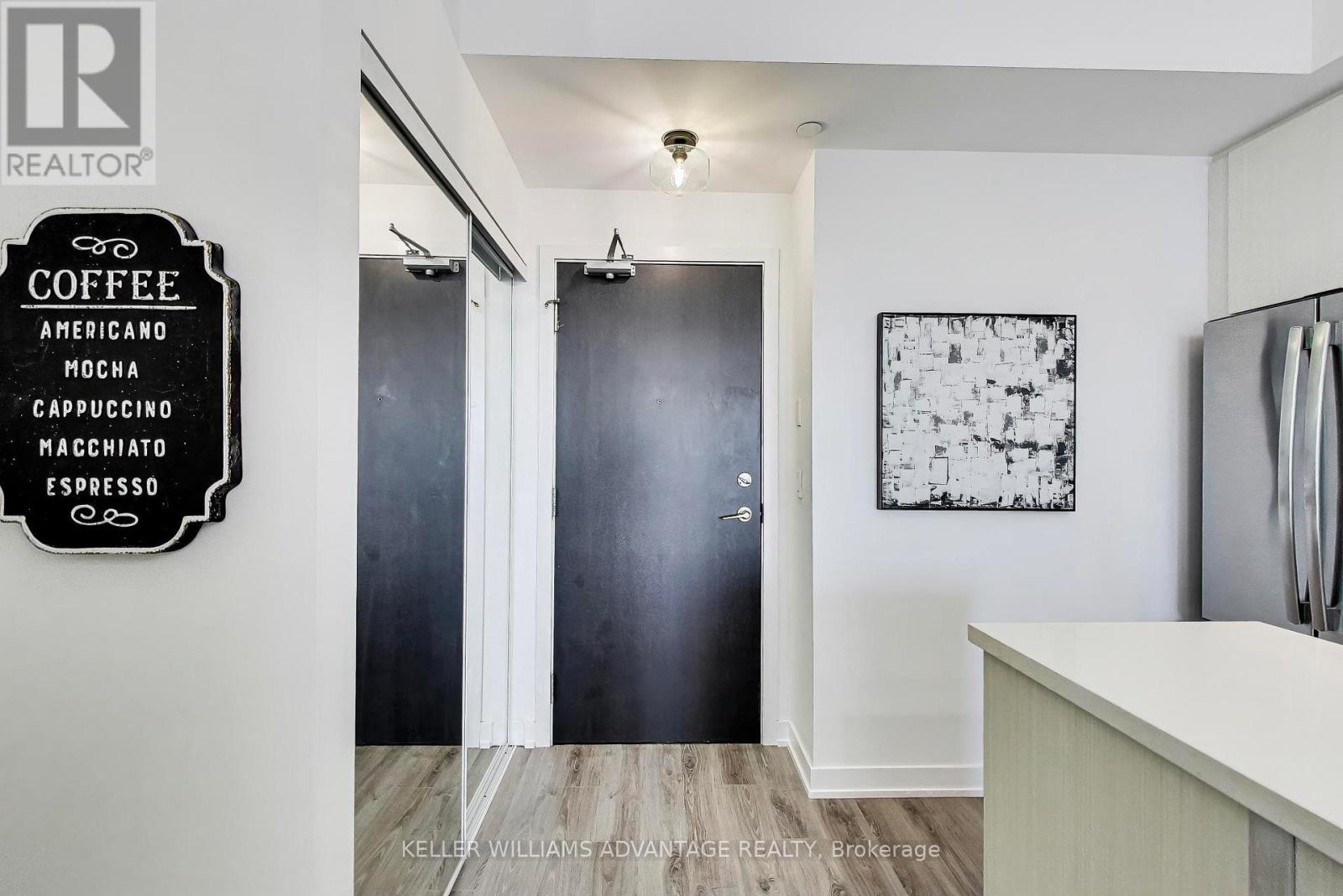 1608 - 50 Bruyeres Mews, Toronto, Ontario  M5V 0A7 - Photo 7 - C13213082