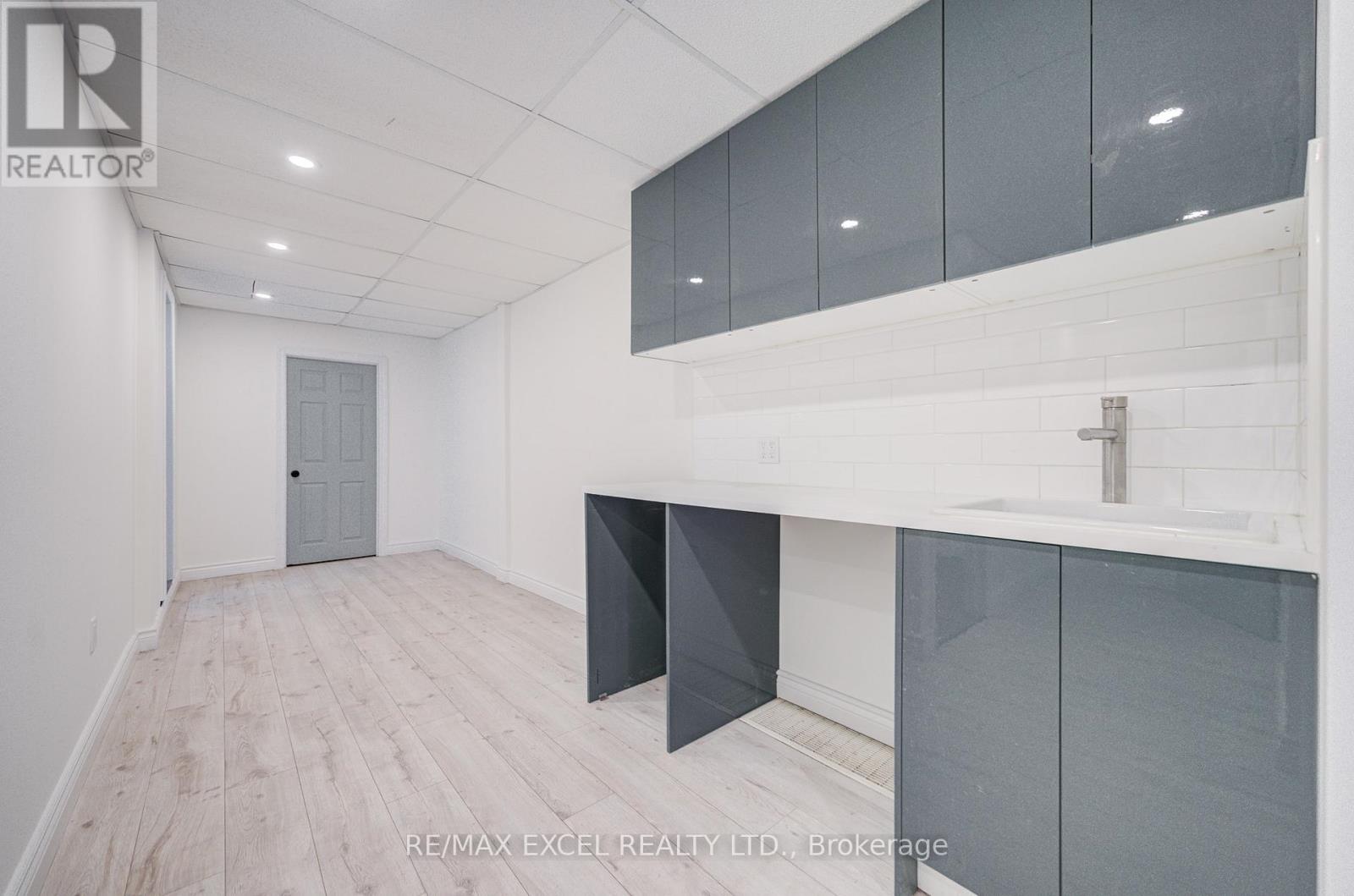 300 Gerrard Street E, Toronto, Ontario  M5A 3A1 - Photo 12 - C13213176