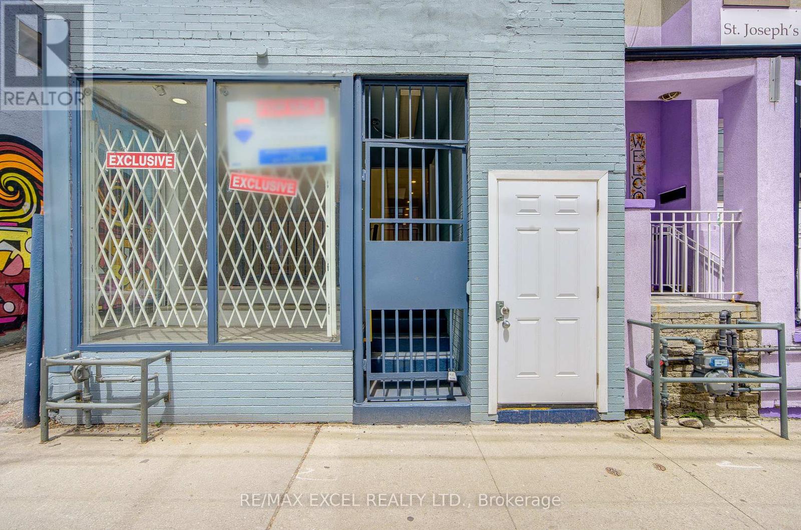 300 Gerrard Street E, Toronto, Ontario  M5A 3A1 - Photo 2 - C13213176