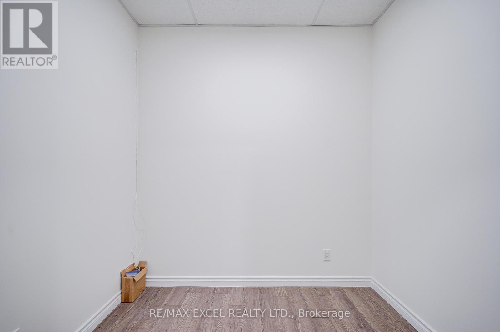 300 Gerrard Street E, Toronto, Ontario  M5A 3A1 - Photo 21 - C13213176