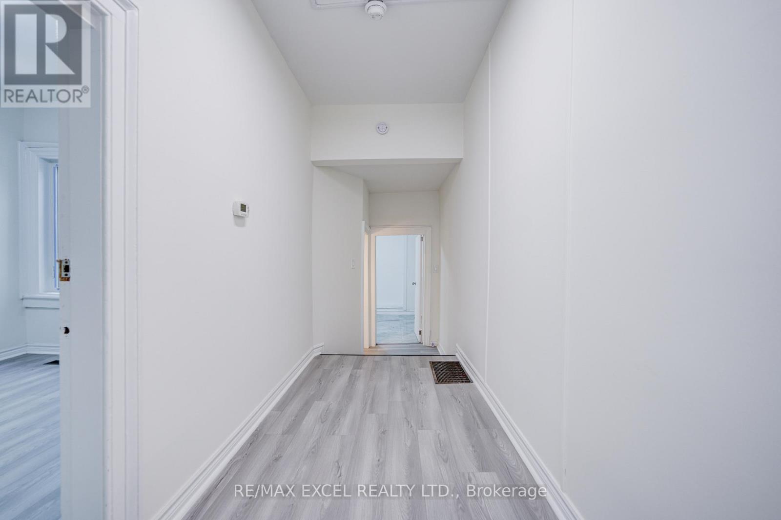300 Gerrard Street E, Toronto, Ontario  M5A 3A1 - Photo 30 - C13213176