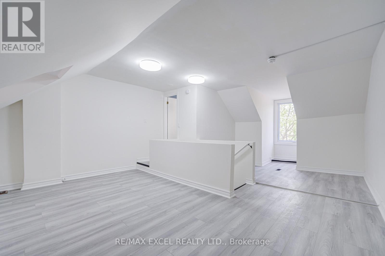 300 Gerrard Street E, Toronto, Ontario  M5A 3A1 - Photo 40 - C13213176