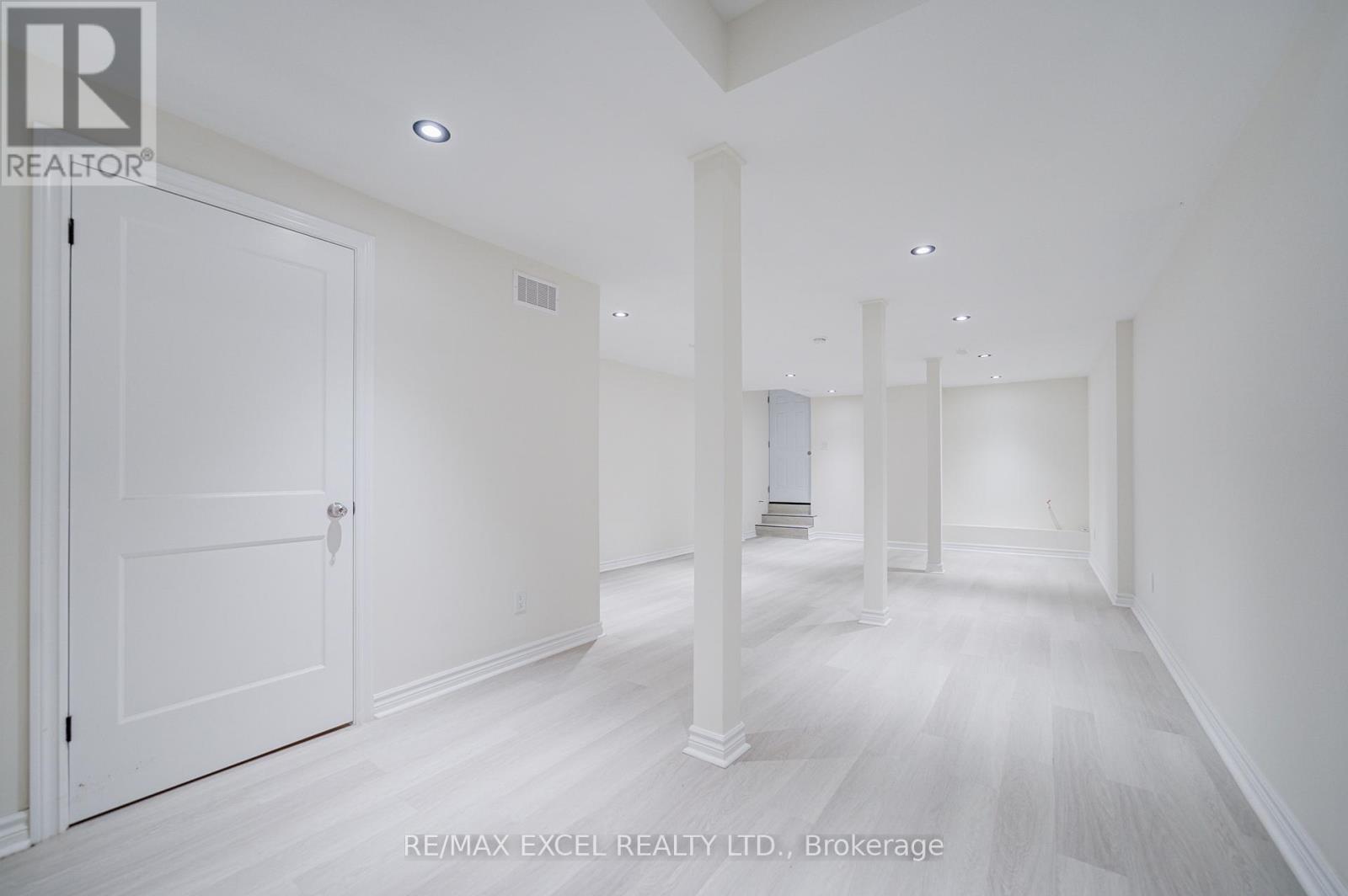 300 Gerrard Street E, Toronto, Ontario  M5A 3A1 - Photo 45 - C13213176