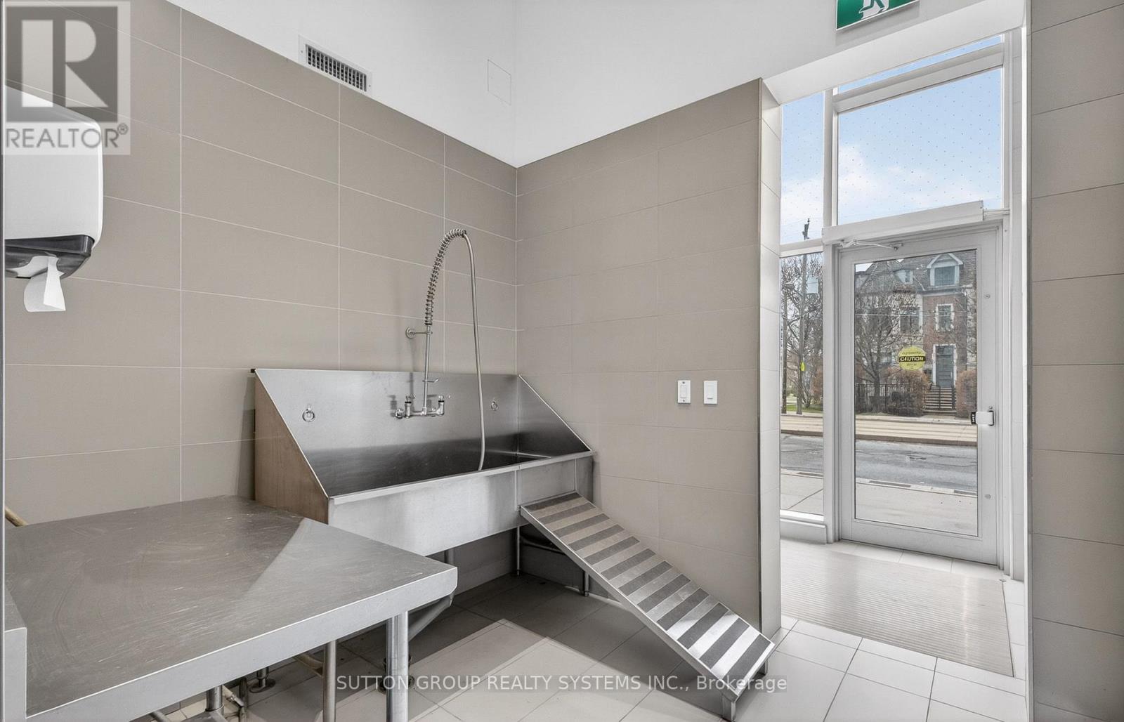 212 - 223 St Clair Avenue W, Toronto, Ontario  M4V 1R3 - Photo 35 - C13213310