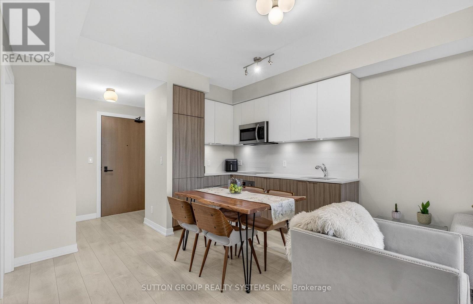 212 - 223 St Clair Avenue W, Toronto, Ontario  M4V 1R3 - Photo 5 - C13213310