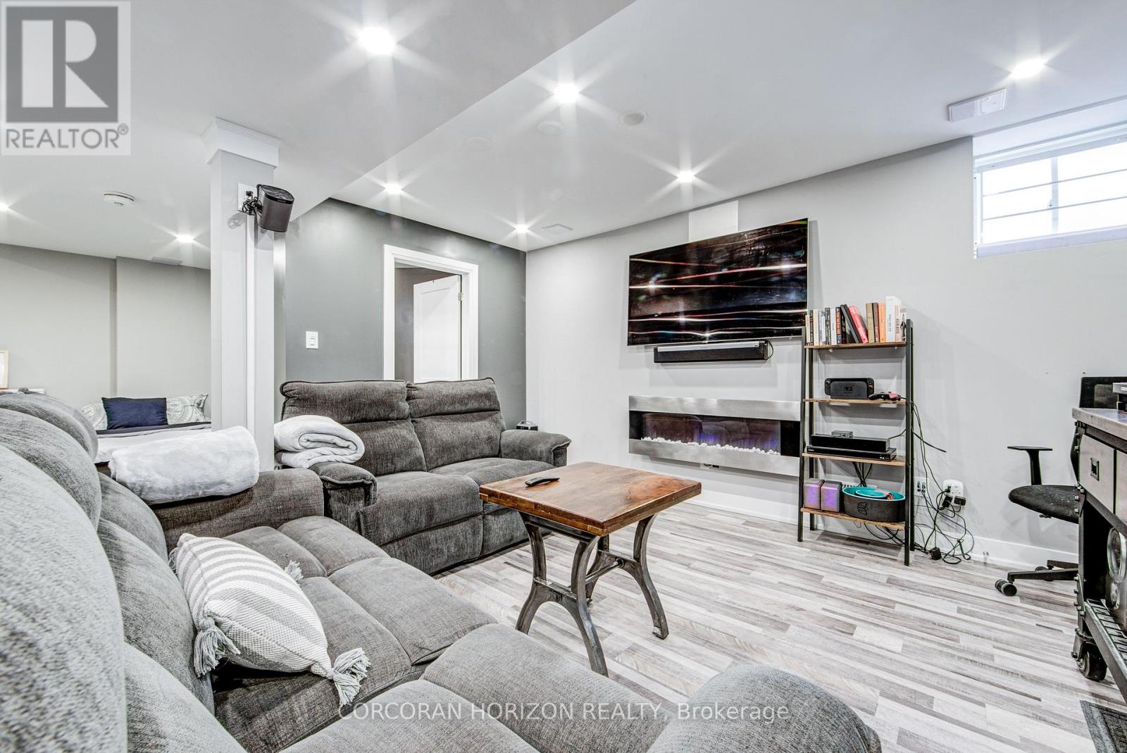 77 Montgomery Avenue, Toronto, Ontario  M4R 1E1 - Photo 21 - C13213350