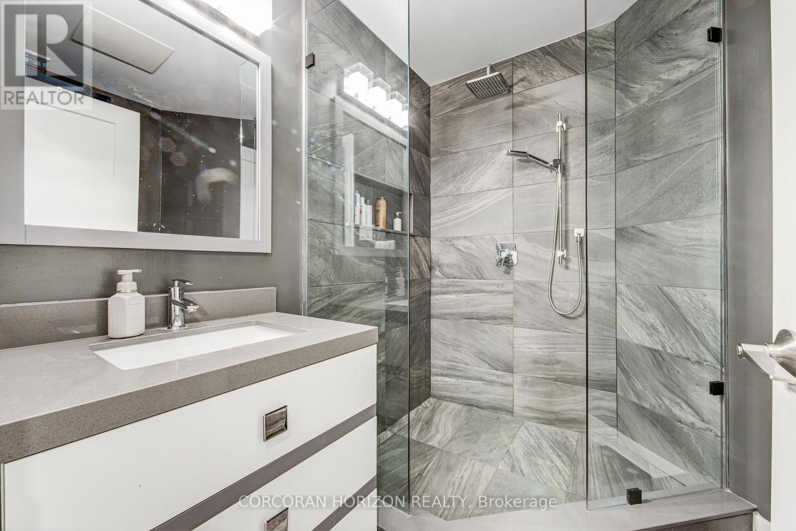 77 Montgomery Avenue, Toronto, Ontario  M4R 1E1 - Photo 23 - C13213350