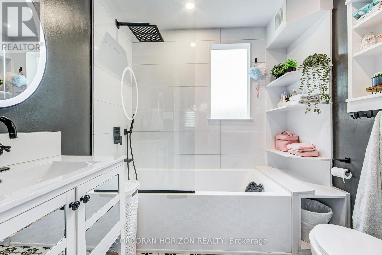 77 Montgomery Avenue, Toronto, Ontario  M4R 1E1 - Photo 25 - C13213350
