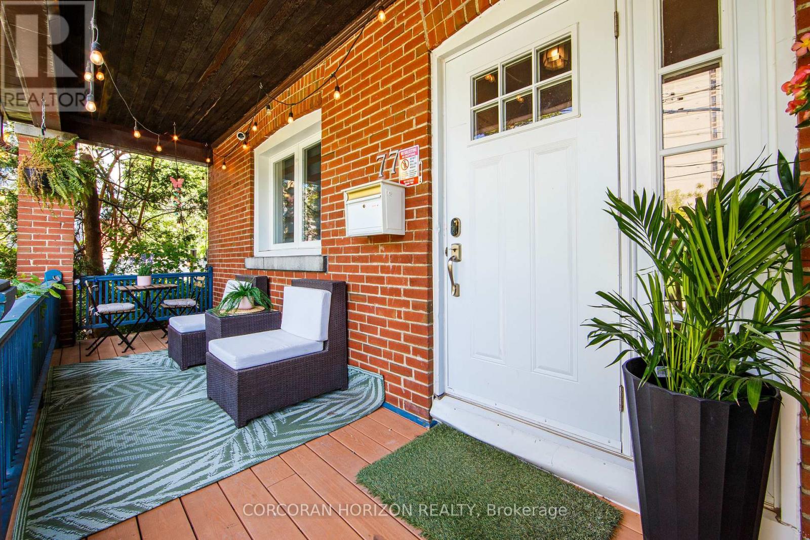 77 Montgomery Avenue, Toronto, Ontario  M4R 1E1 - Photo 3 - C13213350