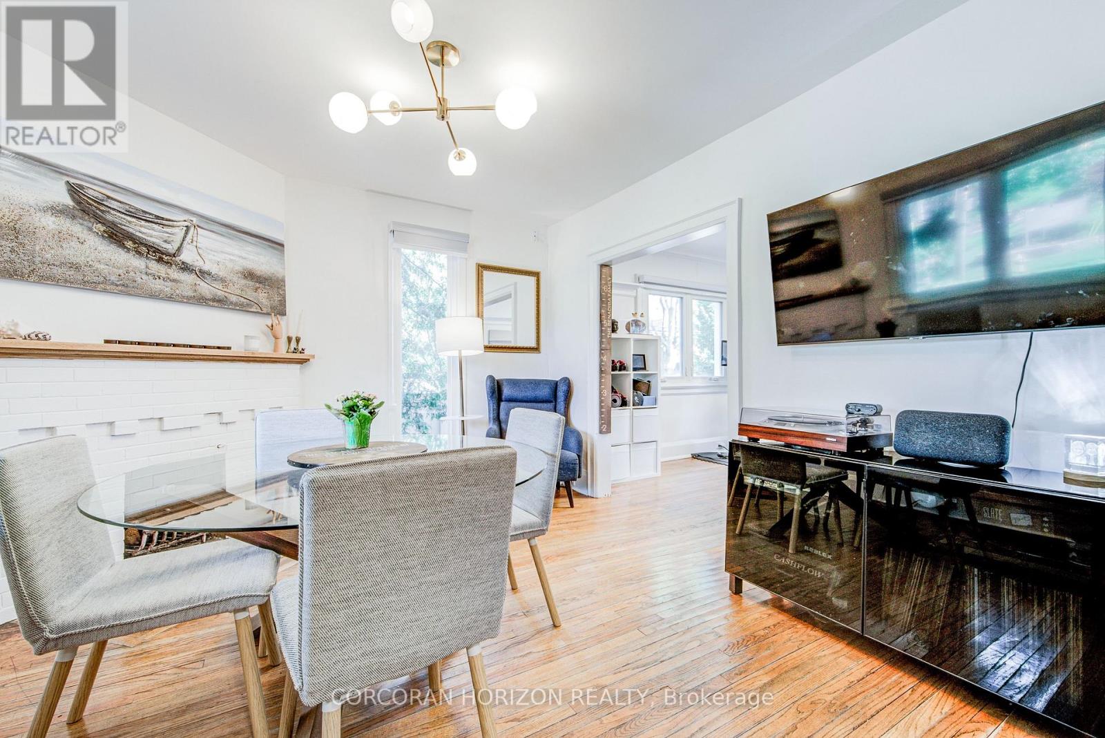 77 Montgomery Avenue, Toronto, Ontario  M4R 1E1 - Photo 8 - C13213350
