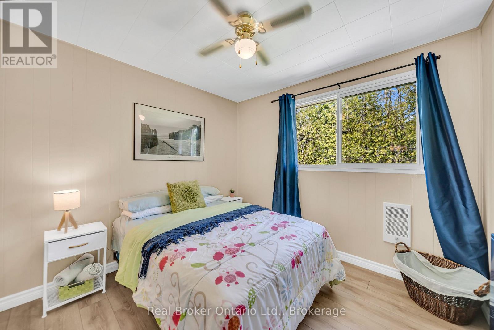 79 Mapleport Crescent, South Bruce Peninsula, Ontario  N0H 2G0 - Photo 17 - X13212902