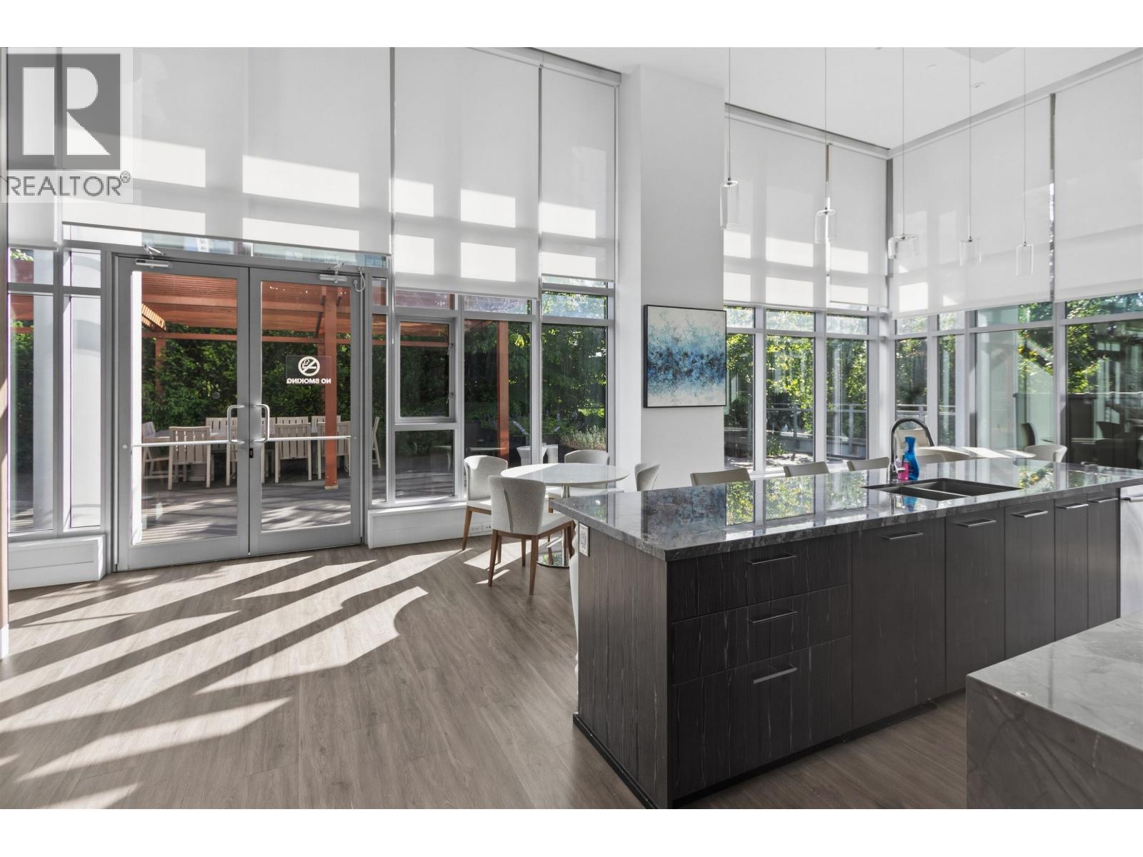 2009 520 Como Lake Avenue, Coquitlam, British Columbia  V3J 0E8 - Photo 33 - R3129583