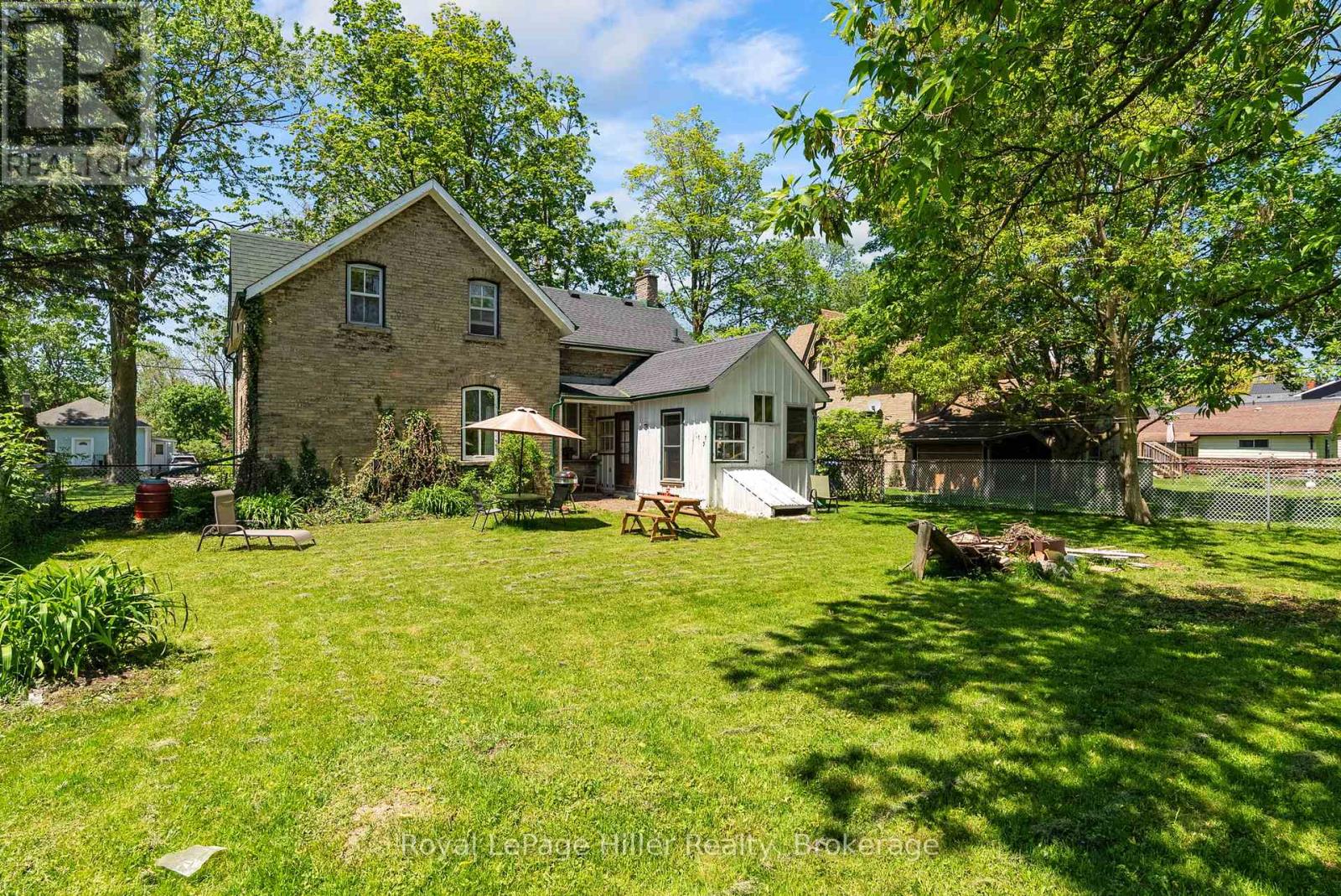 51 Argyle Street, Stratford, Ontario  N5A 2H4 - Photo 37 - X13213238