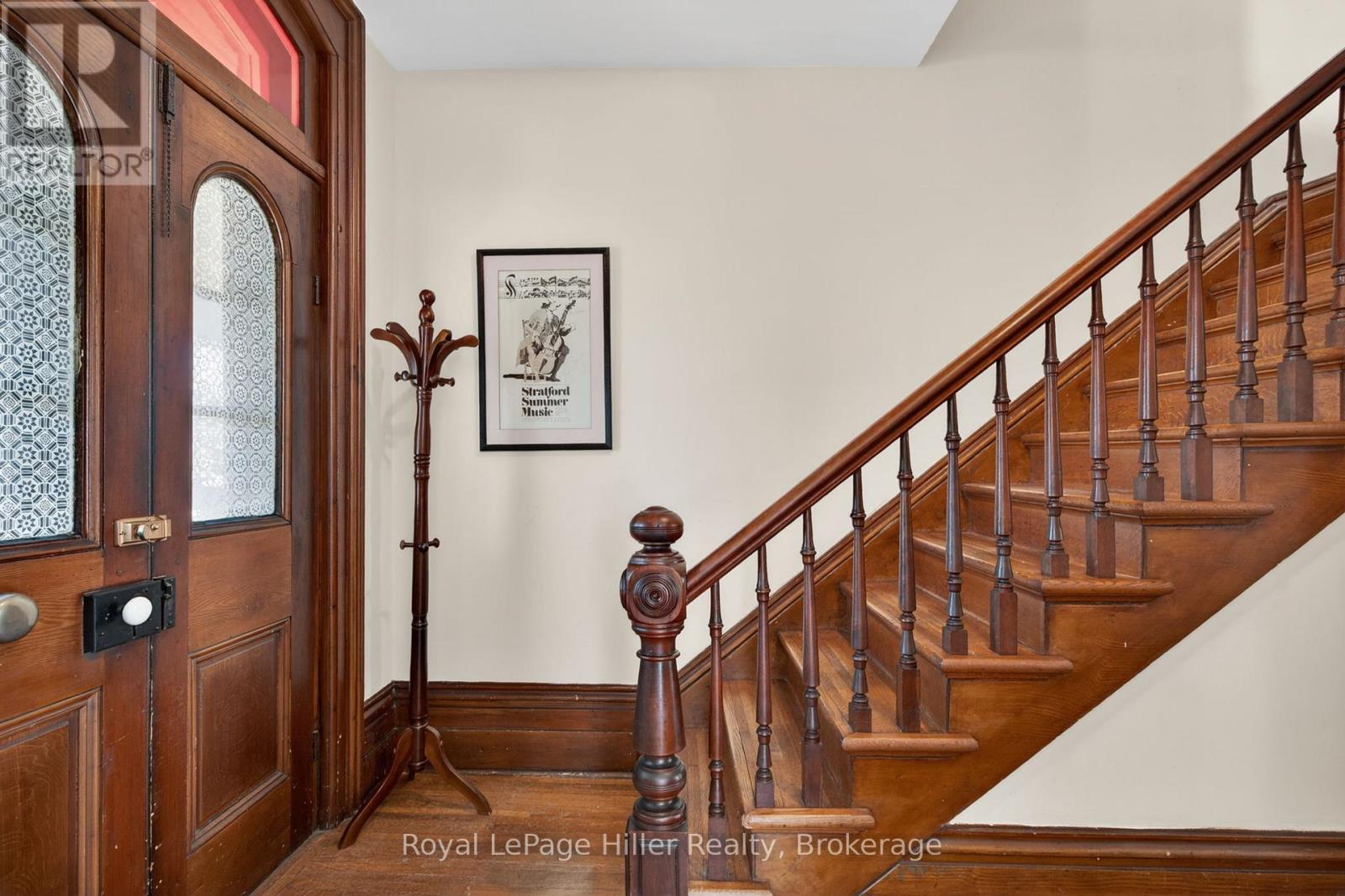 51 Argyle Street, Stratford, Ontario  N5A 2H4 - Photo 7 - X13213238