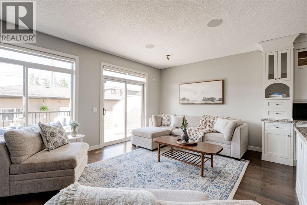 3529 3 Avenue Sw, Calgary, Alberta  T3C 0A7 - Photo 12 - A2305195