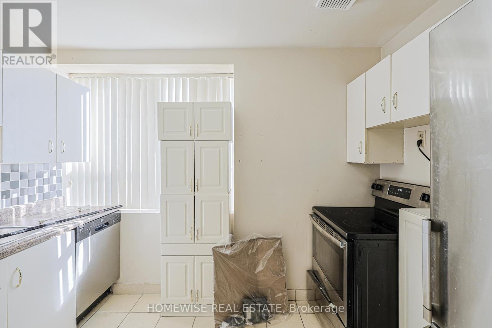 307 - 485 Kingston Road, Toronto, Ontario  M4L 1V6 - Photo 10 - E13212986