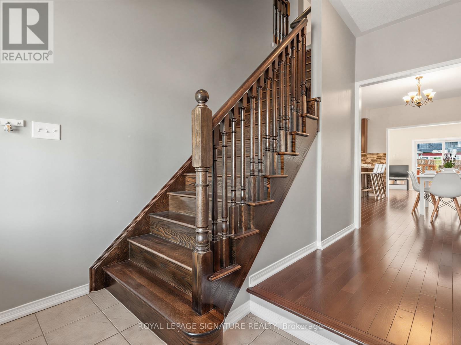 32 Clarepark Court, Ajax, Ontario  L1Z 0J5 - Photo 4 - E13213080