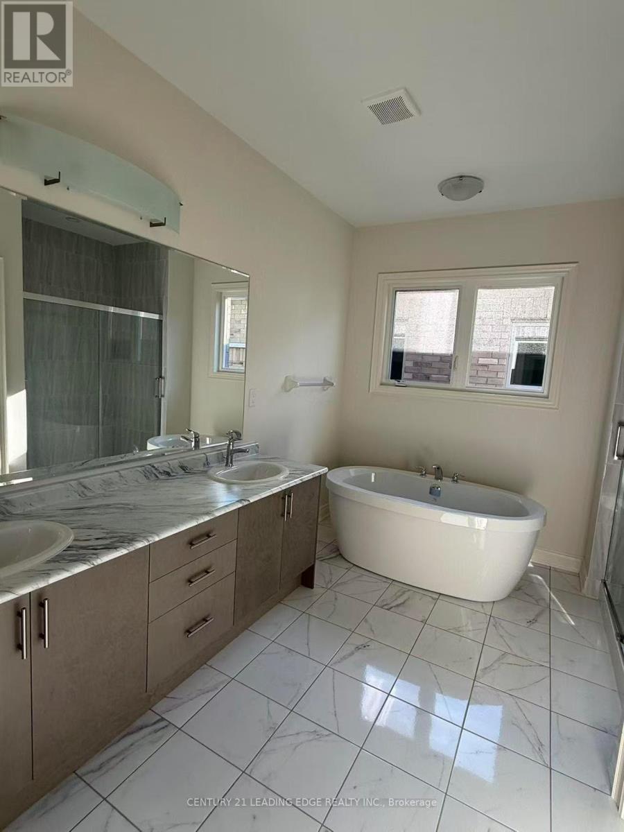 1466 Wheatcroft Drive, Oshawa, Ontario  L1L 0W5 - Photo 13 - E13213250