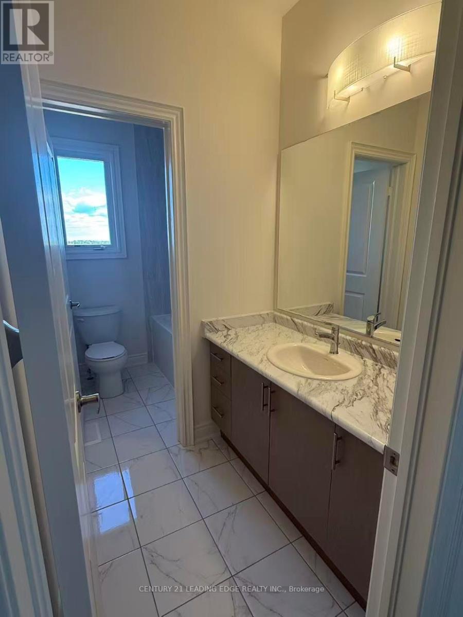 1466 Wheatcroft Drive, Oshawa, Ontario  L1L 0W5 - Photo 16 - E13213250
