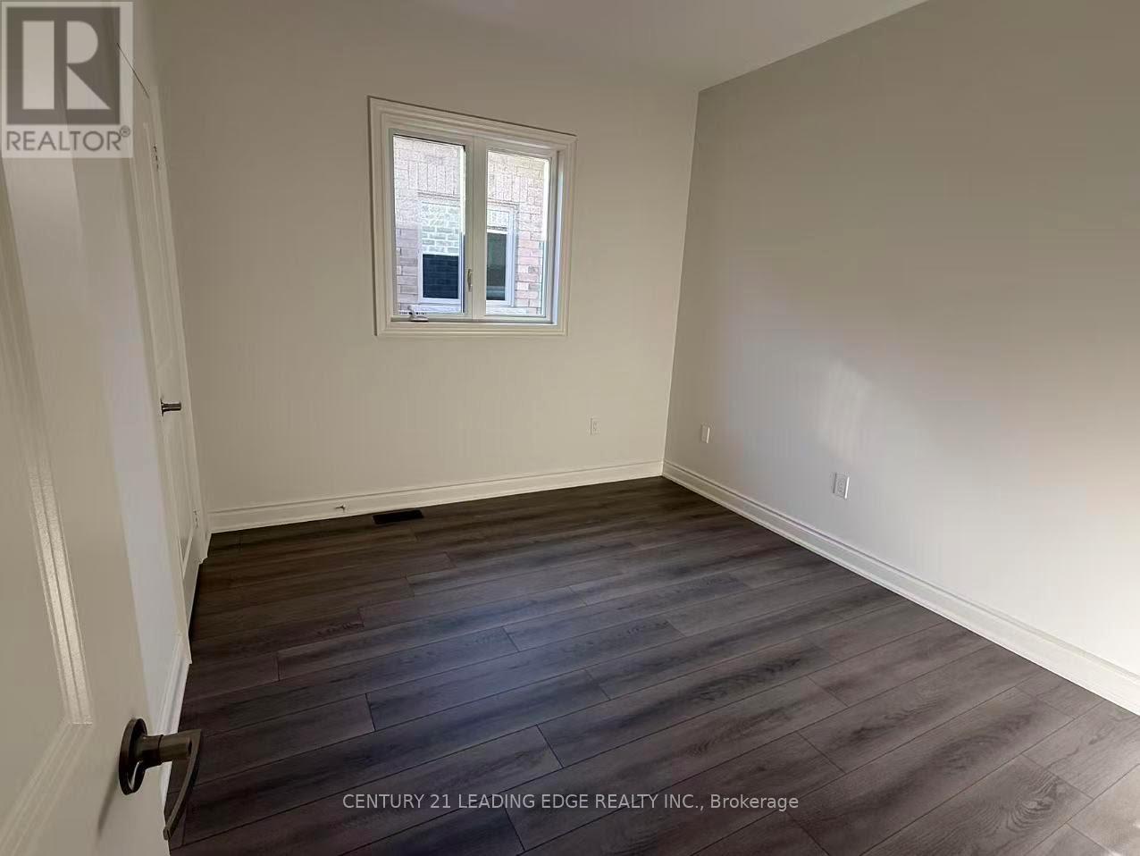 1466 Wheatcroft Drive, Oshawa, Ontario  L1L 0W5 - Photo 8 - E13213250