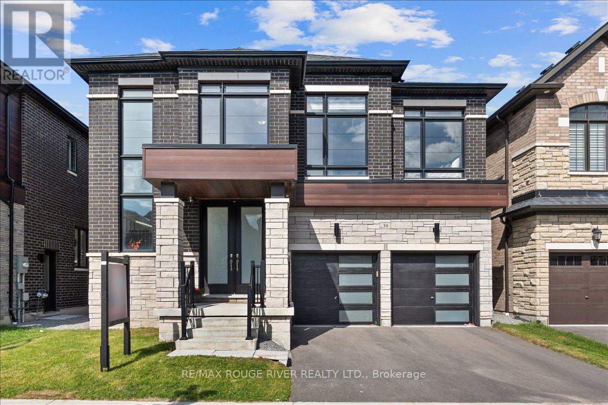 39 ARMILIA PLACE, Whitby, Ontario