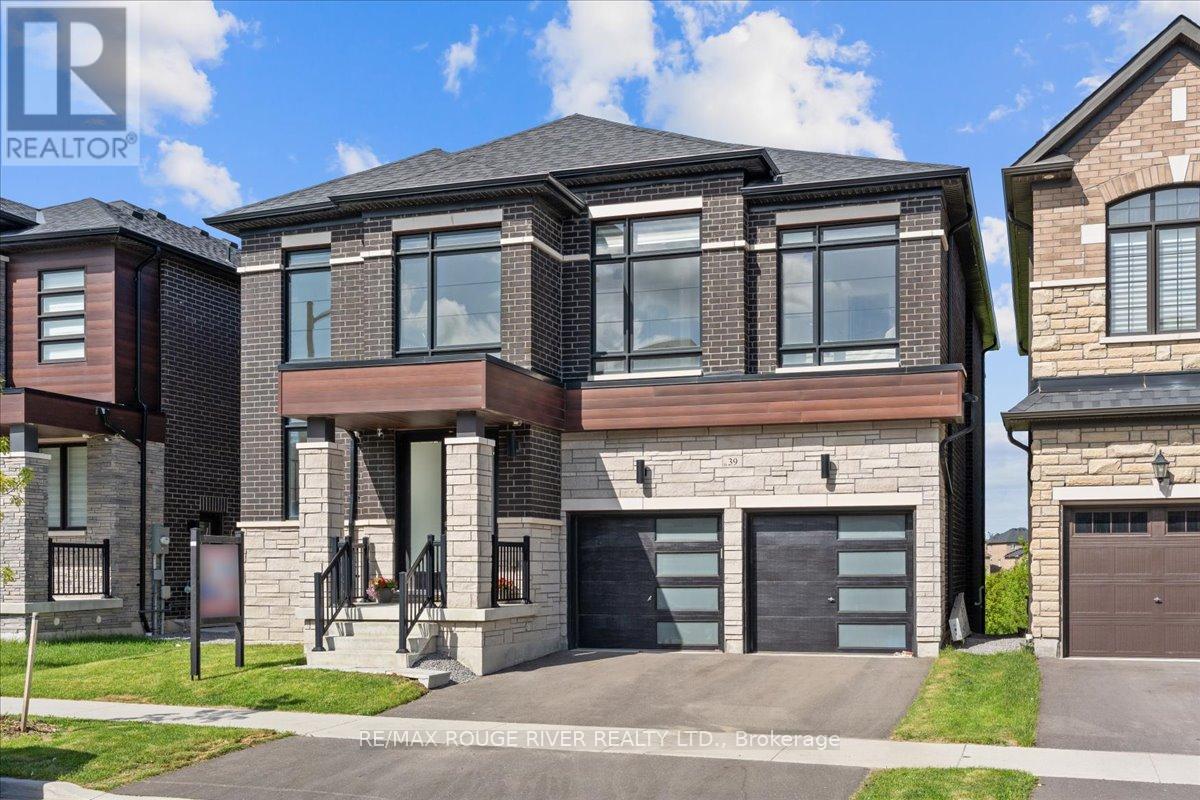 39 Armilia Place, Whitby, Ontario  L1P 0P8 - Photo 2 - E13213378
