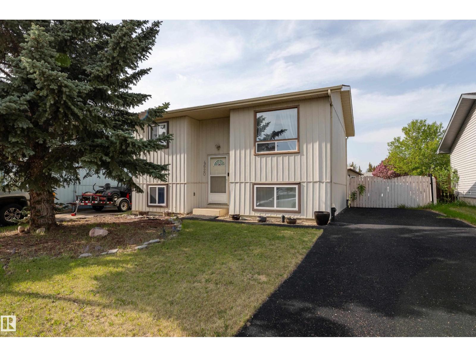 4620 37A AV NW, Edmonton, Alberta