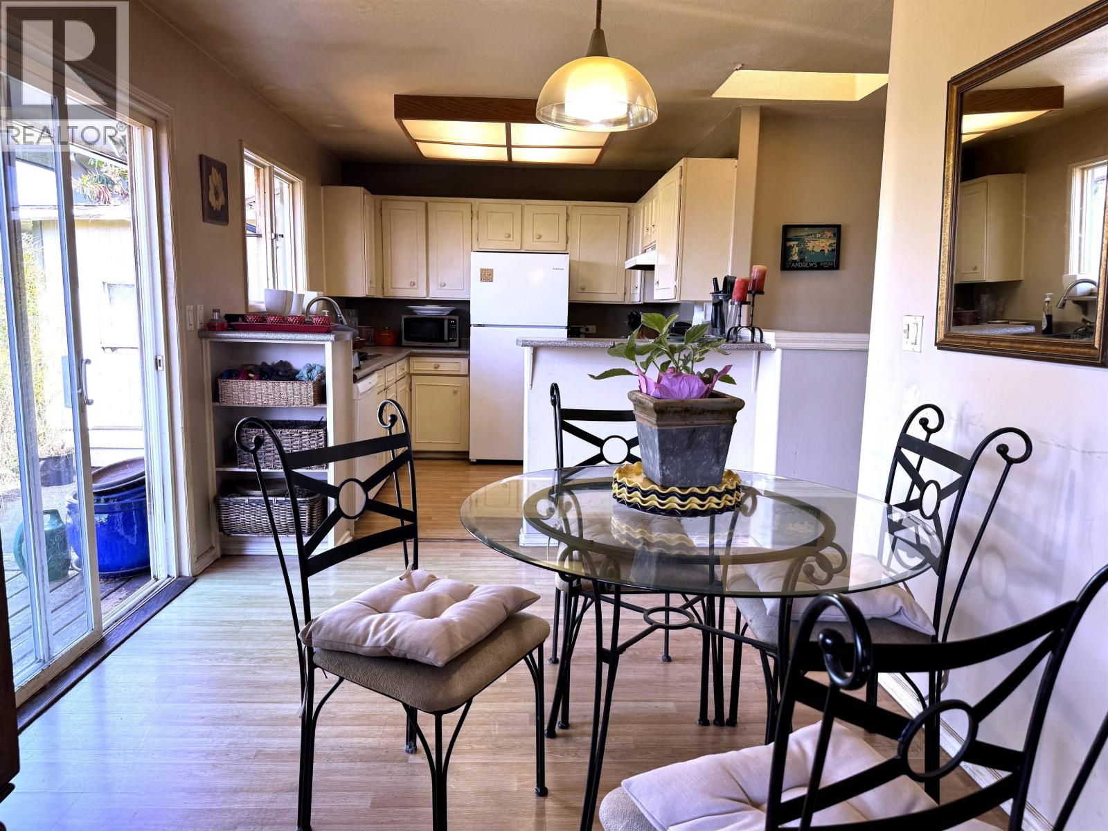 4731 Laurel Avenue, Sechelt, British Columbia  V7Z 0B4 - Photo 13 - R3129579