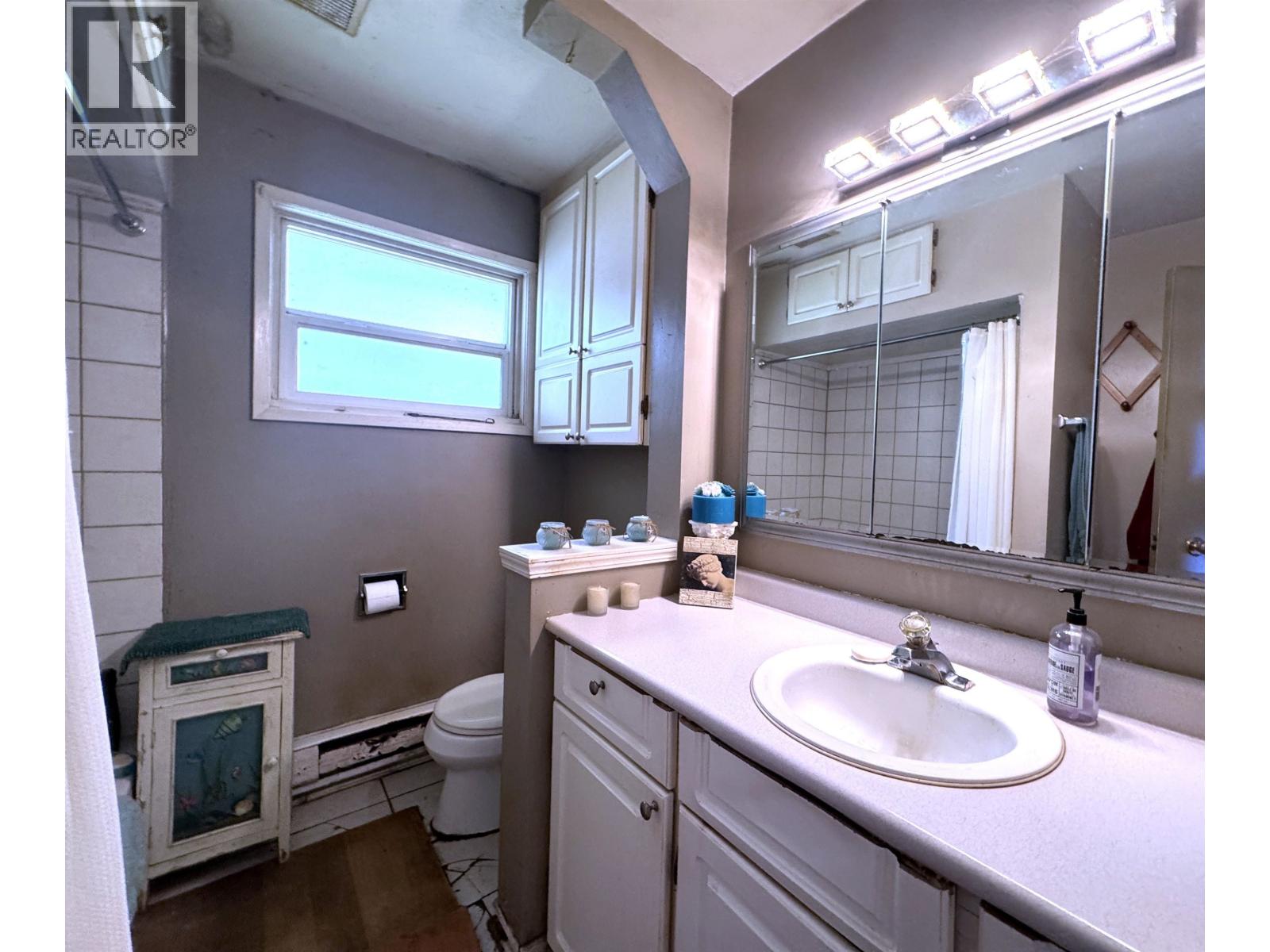 4731 Laurel Avenue, Sechelt, British Columbia  V7Z 0B4 - Photo 15 - R3129579