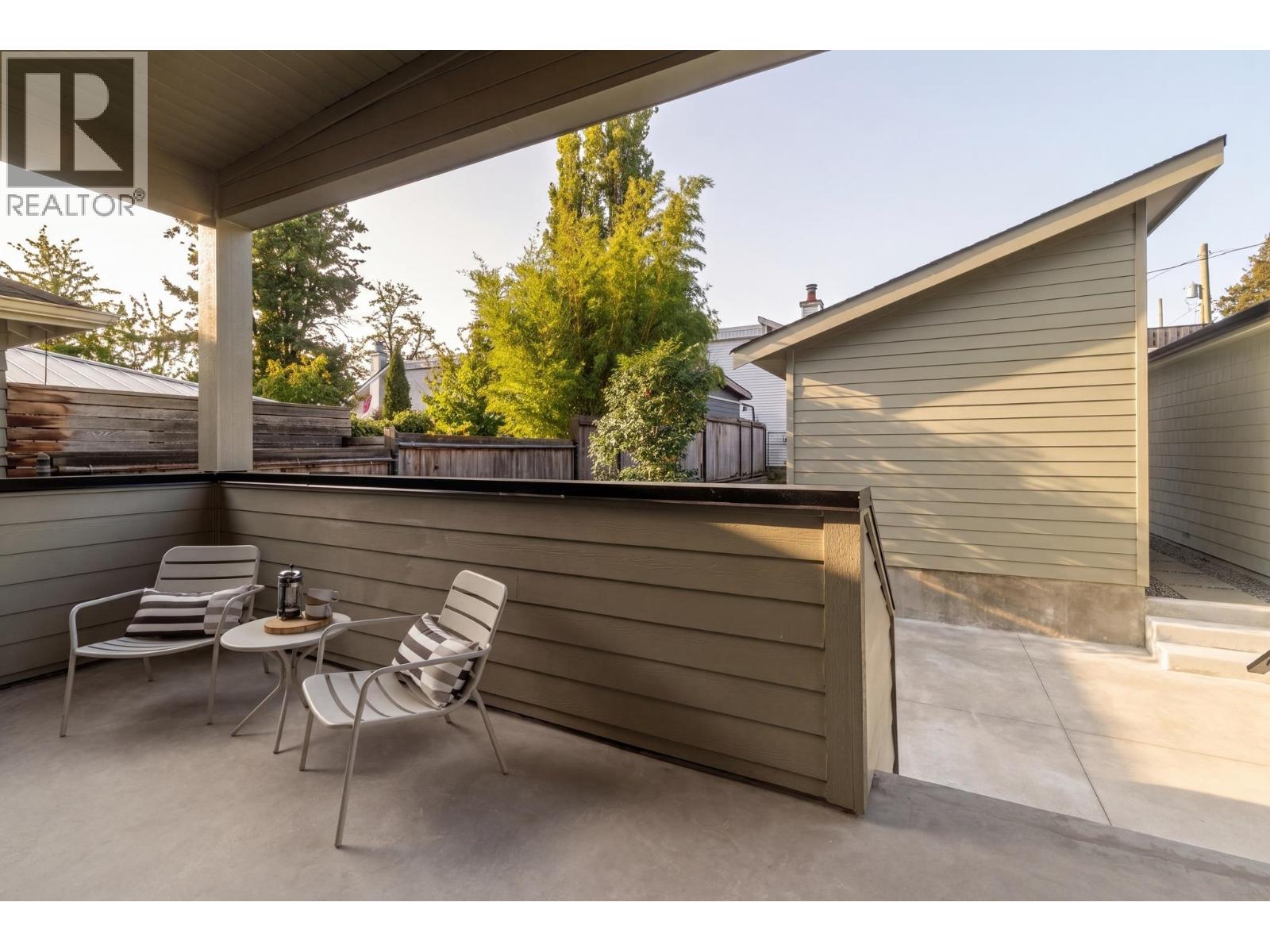 1937 Templeton Drive, Vancouver, British Columbia  V5N 4V9 - Photo 30 - R3129591