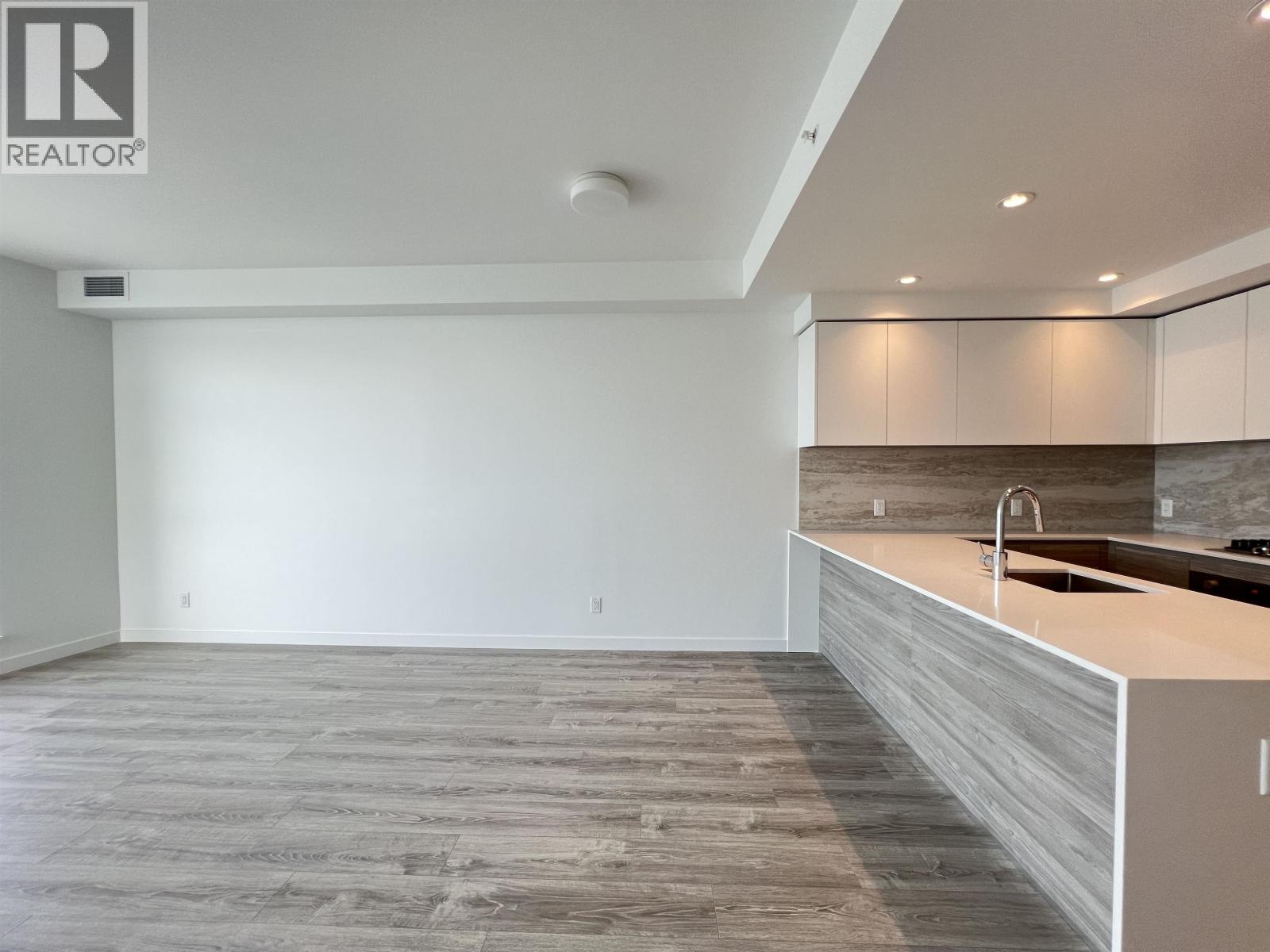 802 680 Quayside Drive, New Westminster, British Columbia  V3M 0P2 - Photo 18 - R3129600