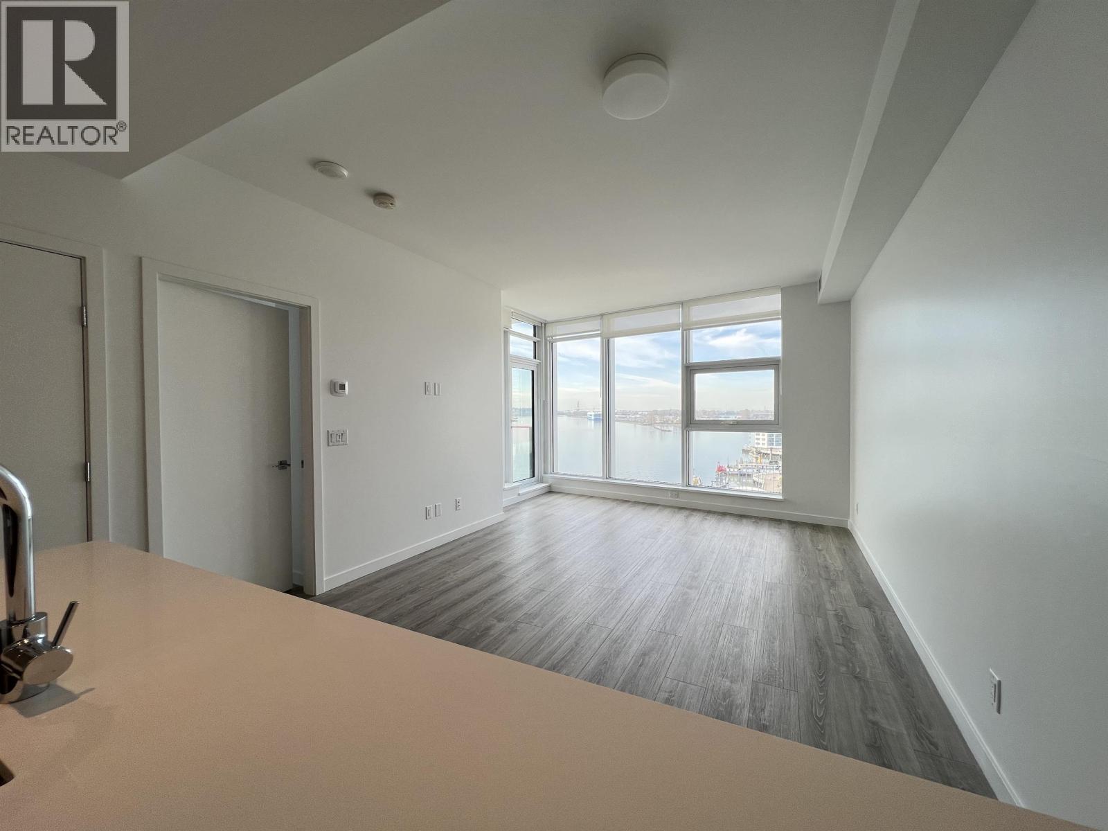 802 680 Quayside Drive, New Westminster, British Columbia  V3M 0P2 - Photo 21 - R3129600