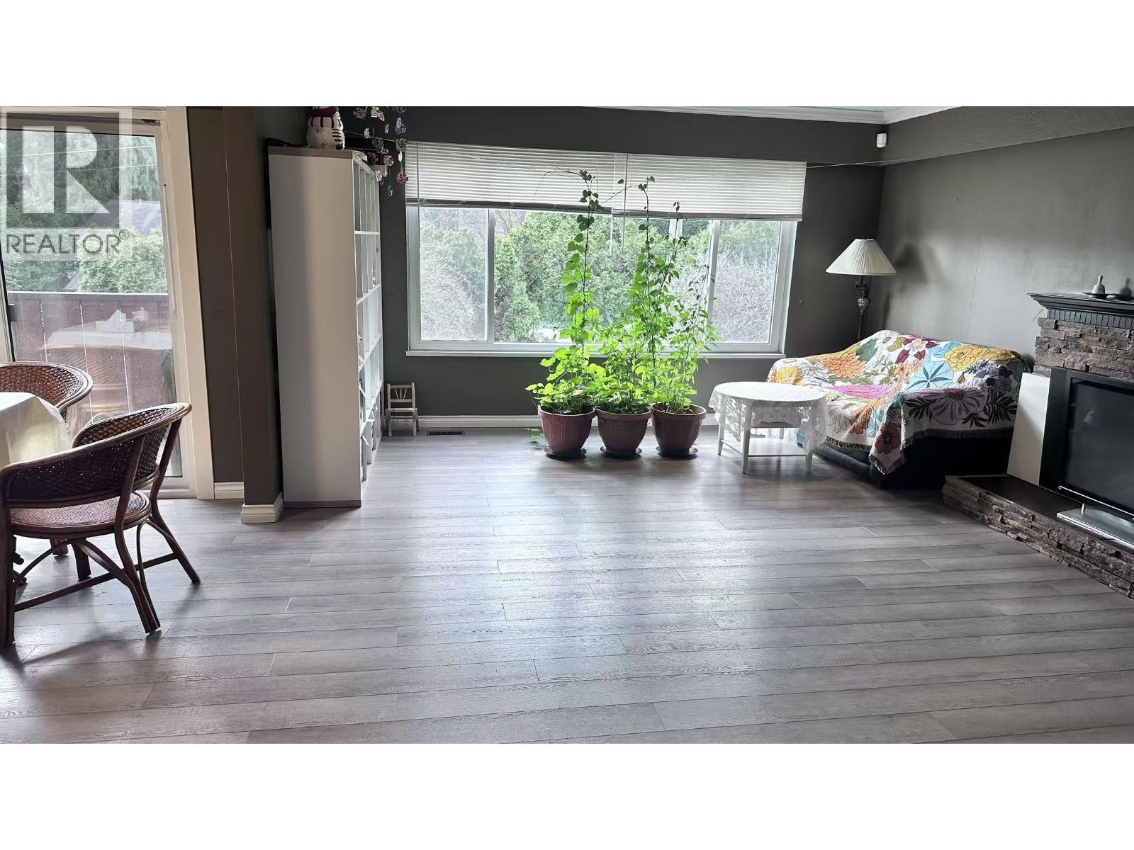 4050 Mt Seymoure Parkway, North Vancouver, British Columbia  V7G 1C4 - Photo 4 - R3129605