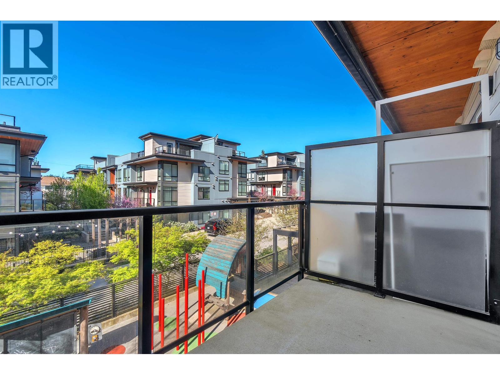 212 707 Como Lake Street, Coquitlam, British Columbia  V3J 0J5 - Photo 19 - R3129606