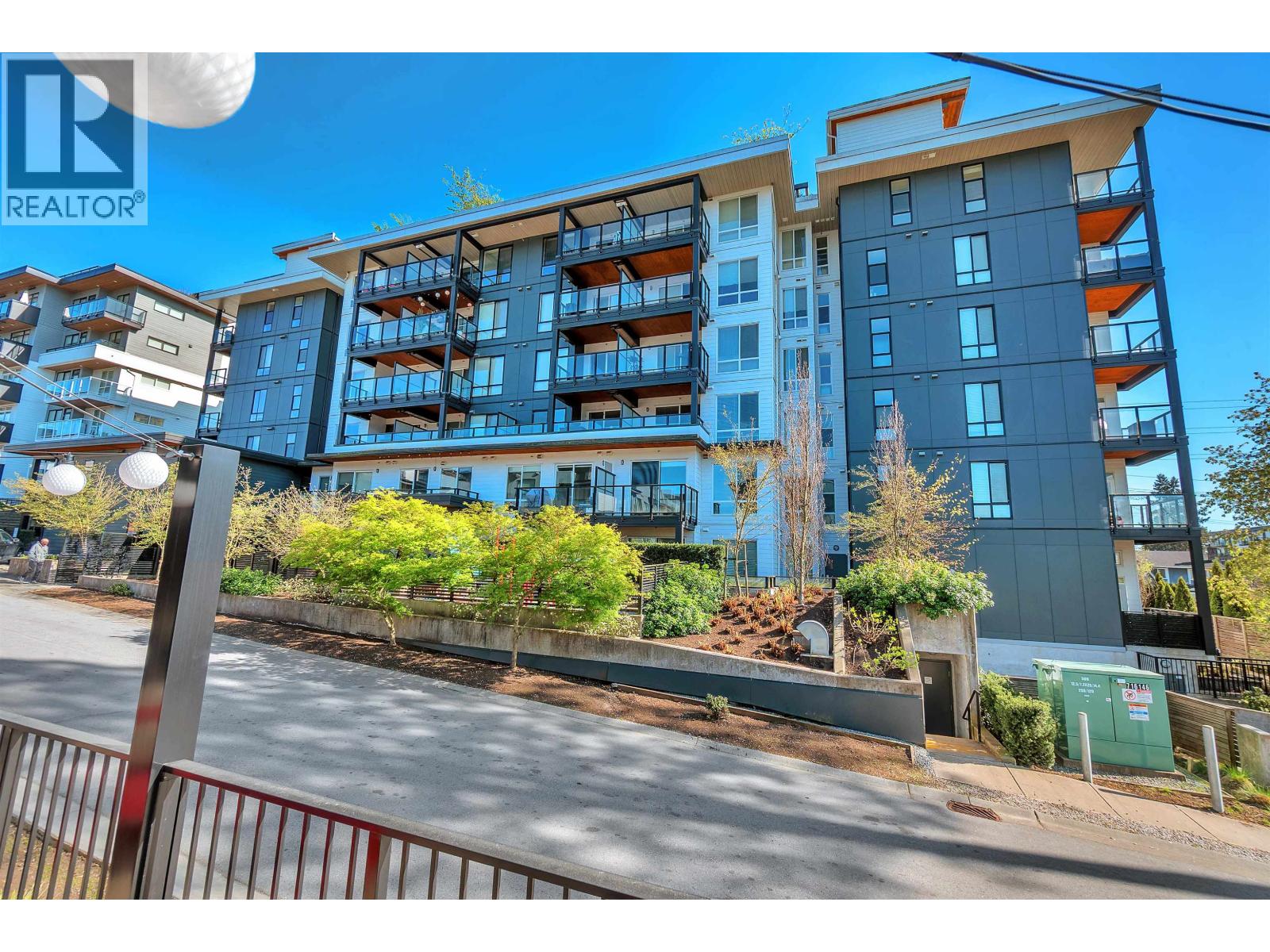 212 707 Como Lake Street, Coquitlam, British Columbia  V3J 0J5 - Photo 31 - R3129606