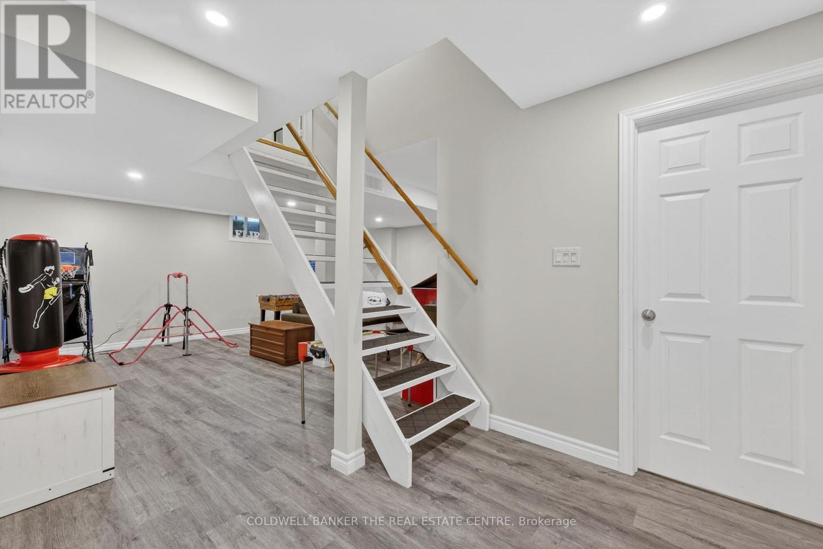 990 Anna Maria Avenue, Innisfil, Ontario  L9S 1V5 - Photo 24 - N13213010