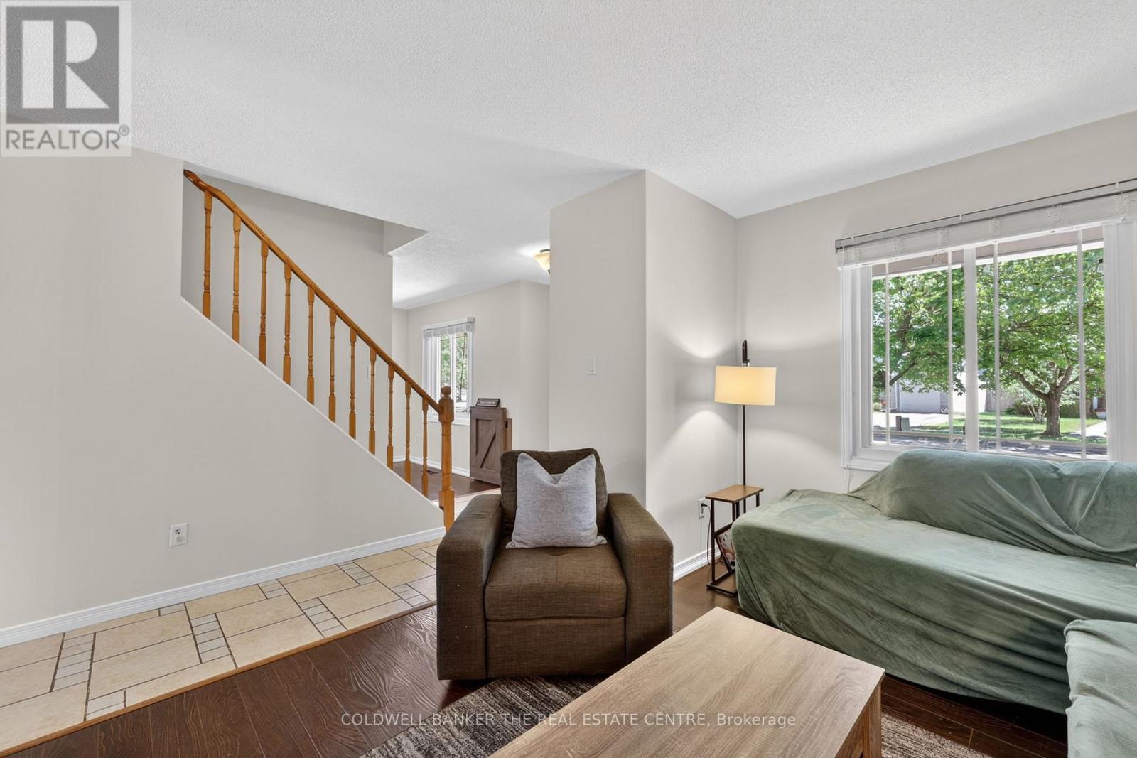 990 Anna Maria Avenue, Innisfil, Ontario  L9S 1V5 - Photo 7 - N13213010