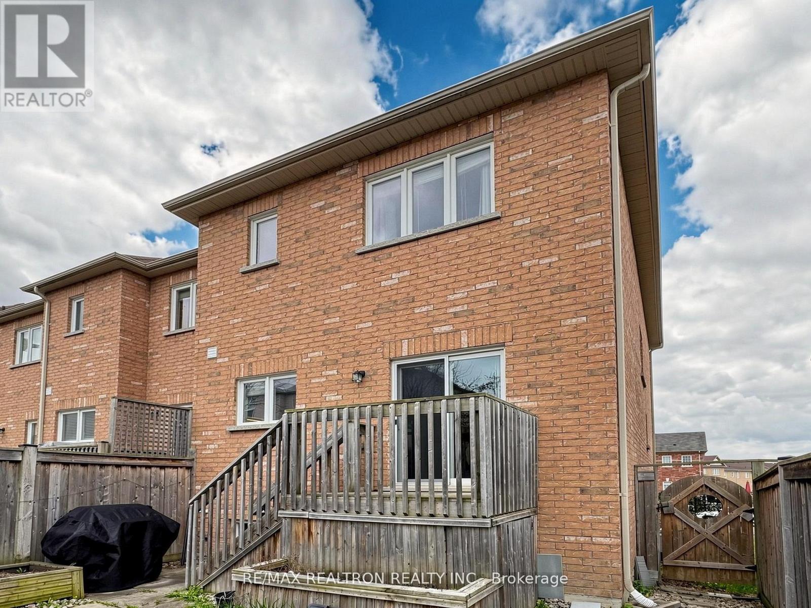 69 Matthewson Avenue W, Bradford West Gwillimbury, Ontario  L3Z 0N8 - Photo 29 - N13213012