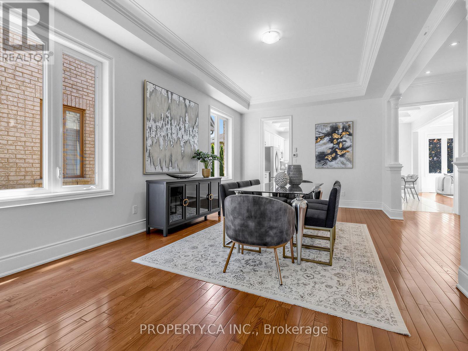 45 Marbrook Street, Richmond Hill, Ontario  L4C 0Y9 - Photo 5 - N13213034