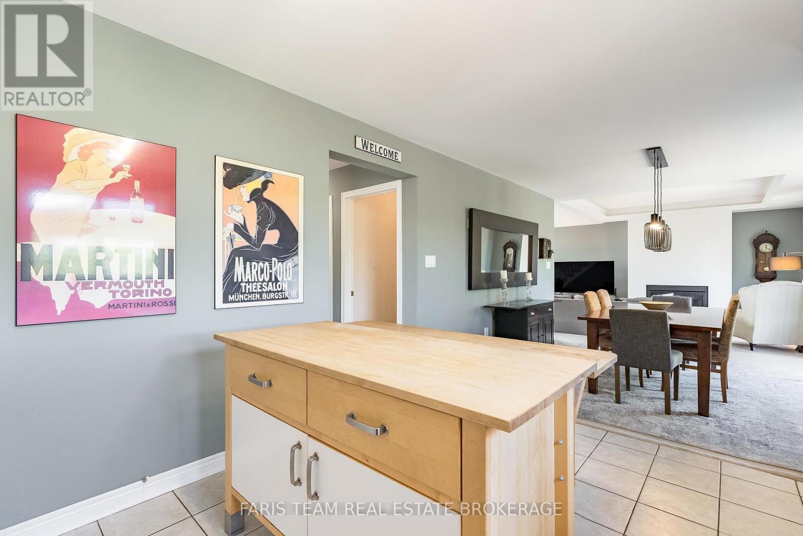 616 Glen Cedar Crescent, Innisfil, Ontario  L9S 2J4 - Photo 10 - N13213210