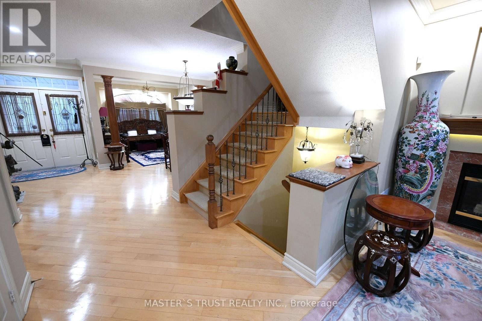 24 Majestic Drive, Markham, Ontario  L6C 2B1 - Photo 13 - N13213340
