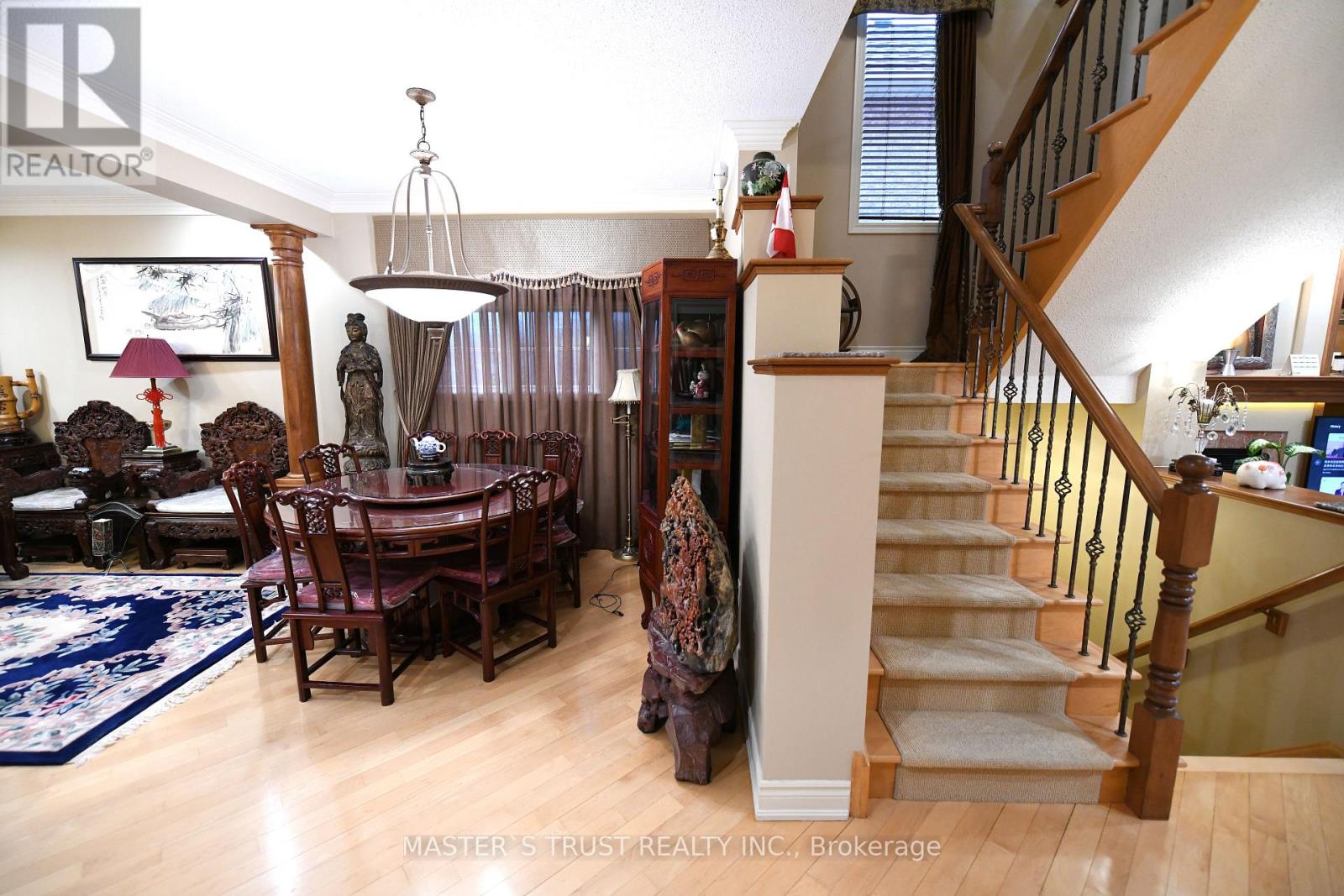 24 Majestic Drive, Markham, Ontario  L6C 2B1 - Photo 7 - N13213340
