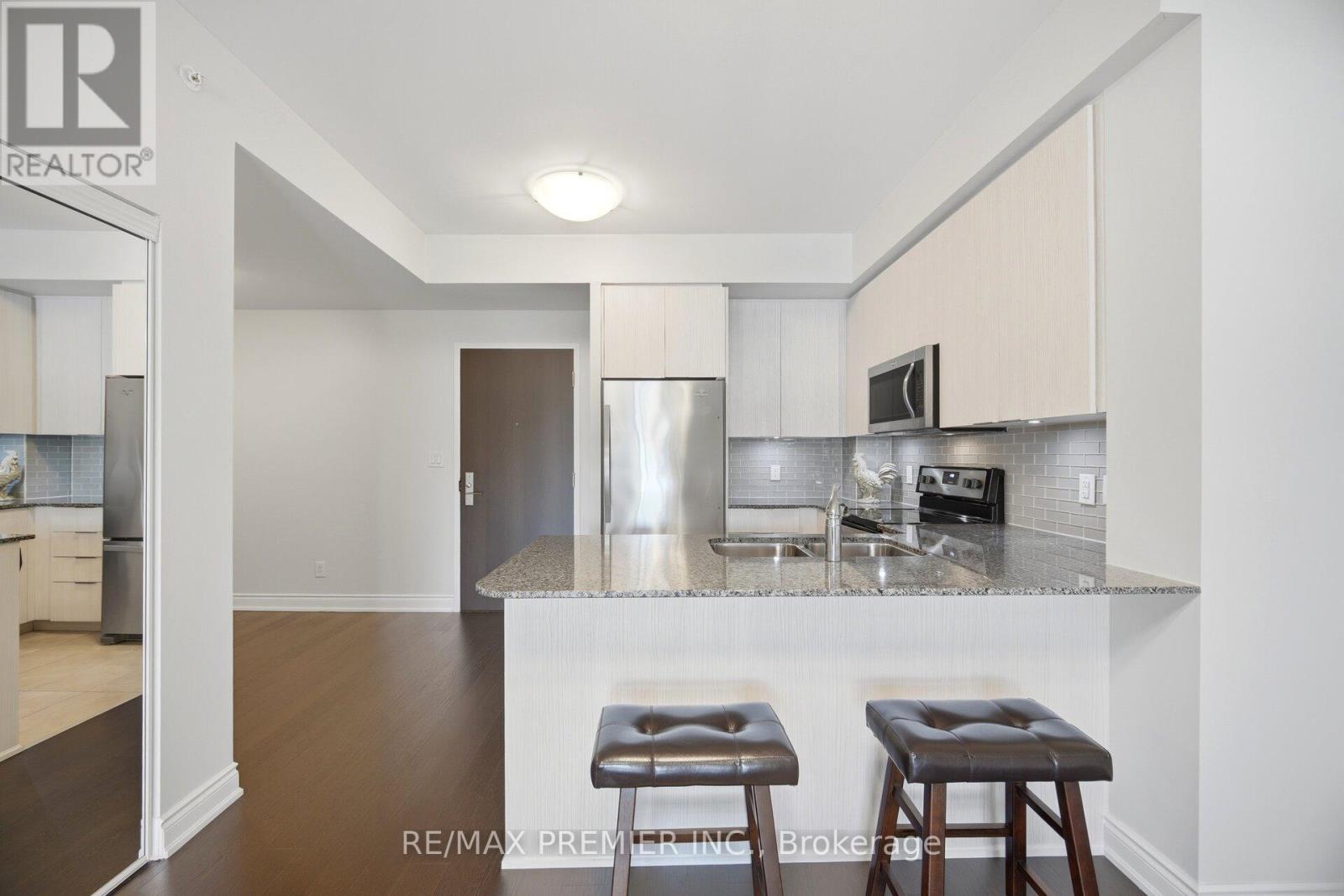 305 - 86 Woodbridge Avenue, Vaughan, Ontario  L4L 1L3 - Photo 12 - N13213418