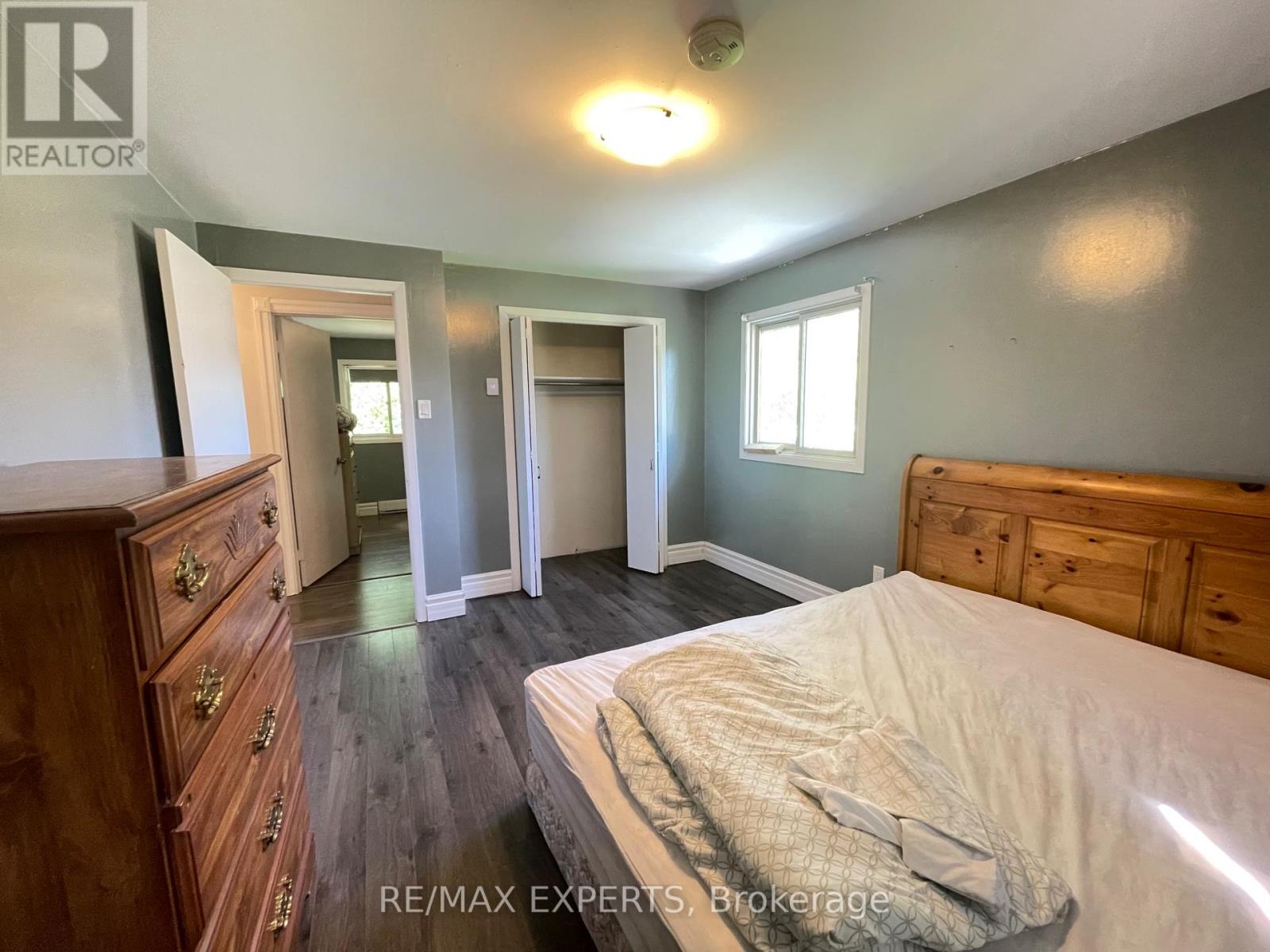 Upper - 23 Townley Street, Clearview, Ontario  L0M 1P0 - Photo 12 - S13213062