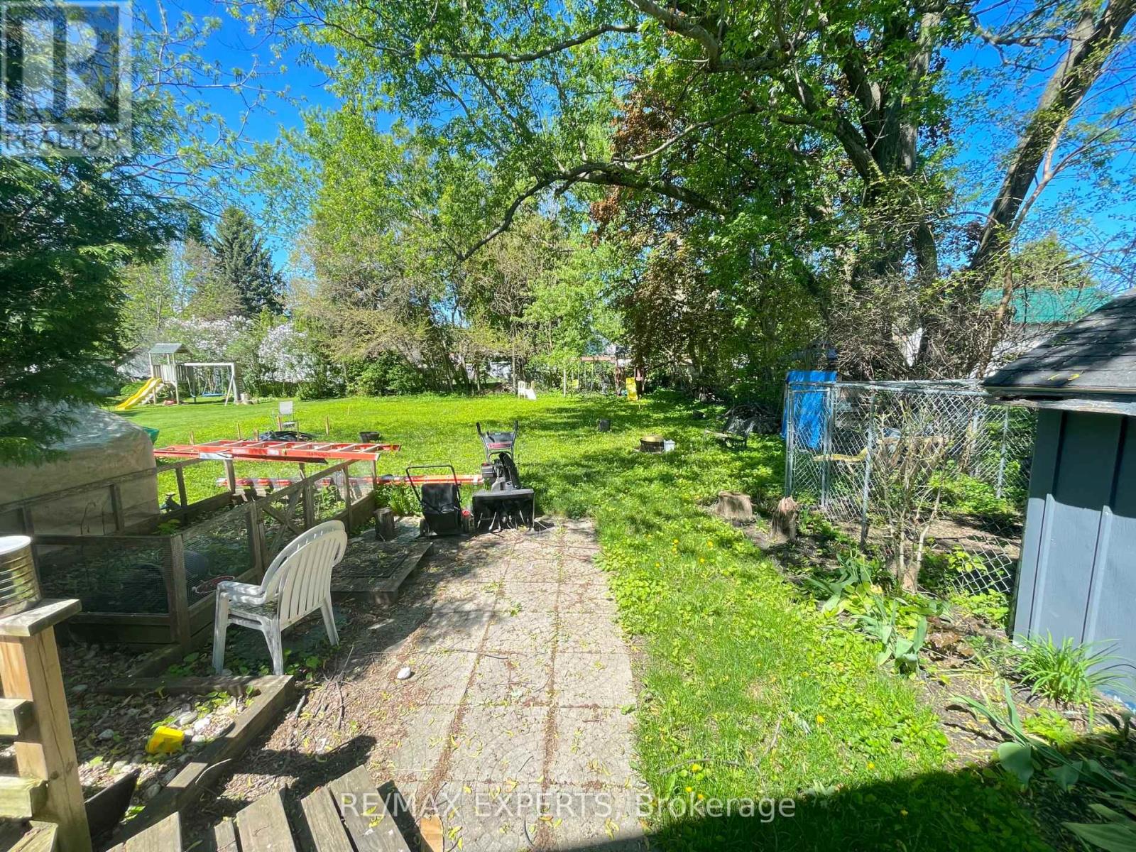 Upper - 23 Townley Street, Clearview, Ontario  L0M 1P0 - Photo 14 - S13213062