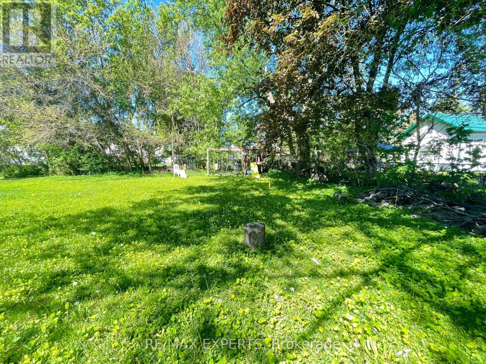Upper - 23 Townley Street, Clearview, Ontario  L0M 1P0 - Photo 15 - S13213062