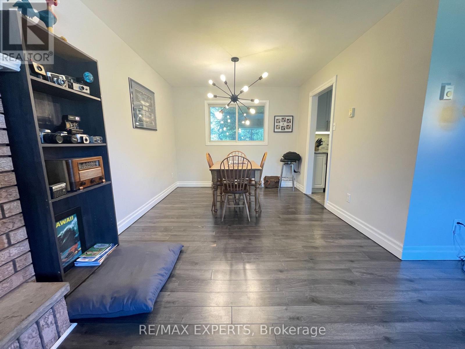 Upper - 23 Townley Street, Clearview, Ontario  L0M 1P0 - Photo 5 - S13213062
